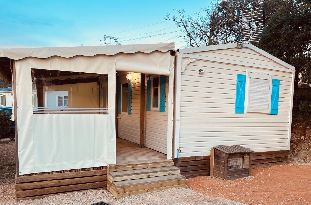 Joli Mobil-Home De Vacances, Ideal Pour Les Familles Rocbaron Exterior photo